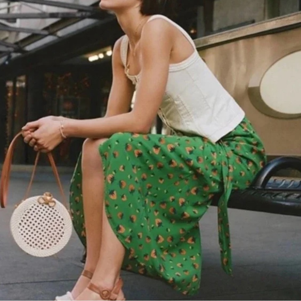 Anthropologie Strawberry Skirt (Green) Size Medium